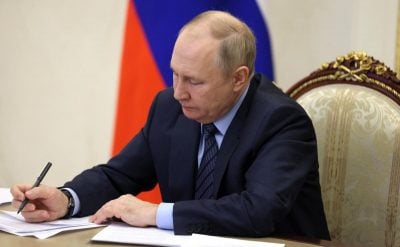 Россия в феврале будет наступать на востоке и юге, всю Украину захватывать уже не рискнет – Резников
Россия в феврале будет наступать на востоке и юге, всю Украину захватывать уже не рискнет – Резников