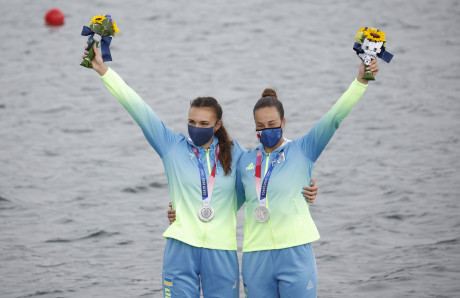 Украинские спортсменки принесли первое в истории золото чемпионата мира в гребле на каноэ Украинские спортсменки принесли первое в истории золото чемпионата мира в гребле на каноэ