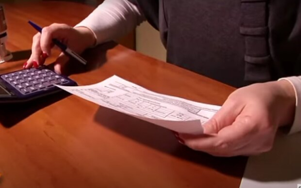Украинцев предупредили о росте тарифов с 1 апреля и 1 июля: кого разорят платежки Украинцев предупредили о росте тарифов с 1 апреля и 1 июля: кого разорят платежки