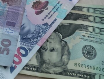 Внимательно посмотрите на свои купюры в 200 и 100 гривен: украинцы могут потерять деньги Внимательно посмотрите на свои купюры в 200 и 100 гривен: украинцы могут потерять деньги
