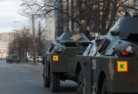 Враг в столицу не прорвался, но орудуют диверсионные группы, продолжаются перестрелки и столкновения - Кличко Враг в столицу не прорвался, но орудуют диверсионные группы, продолжаются перестрелки и столкновения - Кличко