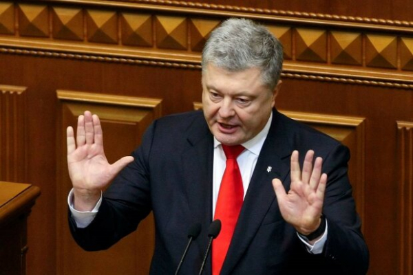 Эксперт: Порошенко благодаря собственному банку обогатится еще на 50 млн грн за счет донатов украинцев Эксперт: Порошенко благодаря собственному банку обогатится еще на 50 млн грн за счет донатов украинцев