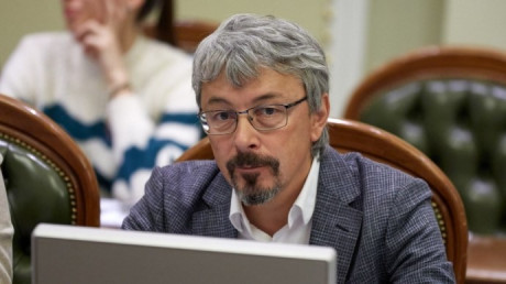 Кабмин увеличил объемы финподдержки театрам, художественным коллективам и циркам Кабмин увеличил объемы финподдержки театрам, художественным коллективам и циркам