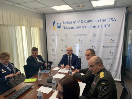 Резников начал свой первый визит в США в должности министра обороны Резников начал свой первый визит в США в должности министра обороны