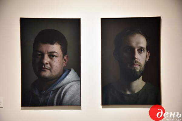 Во Львове показали портреты воинов, которые были на передовой российско-украинской войны Во Львове показали портреты воинов, которые были на передовой российско-украинской войны