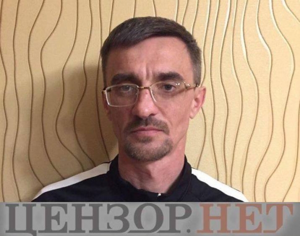 "Понял, что сейчас подохну": выживший в убийстве на Житомирщине рассказал, как расстреливали его друзей
"Понял, что сейчас подохну": выживший в убийстве на Житомирщине рассказал, как расстреливали его друзей