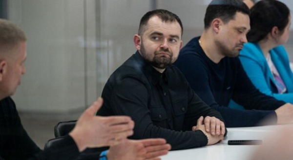 СМИ обнаружили, что из-за халатности чиновника Минобороны Каневского для ВСУ втридорога закупили фляг на 54 млн СМИ обнаружили, что из-за халатности чиновника Минобороны Каневского для ВСУ втридорога закупили фляг на 54 млн