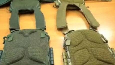 В Украине разработали бронежилет для женщин-военнослужащих В Украине разработали бронежилет для женщин-военнослужащих