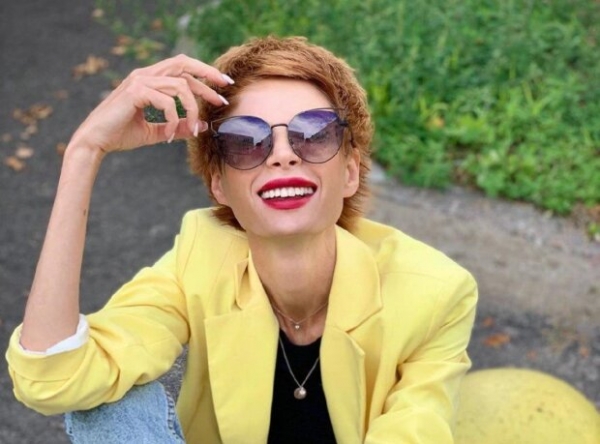 Невеста Розенко Елена-Кристина Лебедь заговорила о свадьбе и выдала секреты пары: "Бурно и незабываемо" Невеста Розенко Елена-Кристина Лебедь заговорила о свадьбе и выдала секреты пары: "Бурно и незабываемо"