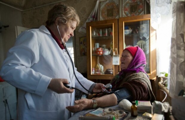 К семейному врачу - по декларации: почему не всем пациентам хватает места, украинцы озвучили мнение К семейному врачу - по декларации: почему не всем пациентам хватает места, украинцы озвучили мнение