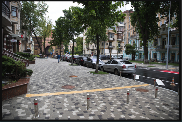 В Киеве капитально обновили две старинные улицы: Кличко показал результат
В Киеве капитально обновили две старинные улицы: Кличко показал результат
