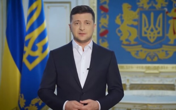 Зеленский отказался поддержать Лукашенко, Беларусь останется с Путиным один на один Зеленский отказался поддержать Лукашенко, Беларусь останется с Путиным один на один