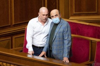 "Он контуженый": Рабинович рассказал, чем Кива так ценен для партии ОПЗЖ
"Он контуженый": Рабинович рассказал, чем Кива так ценен для партии ОПЗЖ