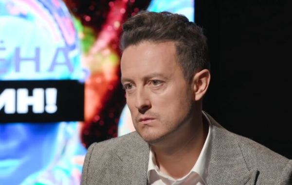Антон из сериала "Универ" Стас Ярушин забухал в браке с женой: "Я на антидепрессантах сидел" Антон из сериала "Универ" Стас Ярушин забухал в браке с женой: "Я на антидепрессантах сидел"