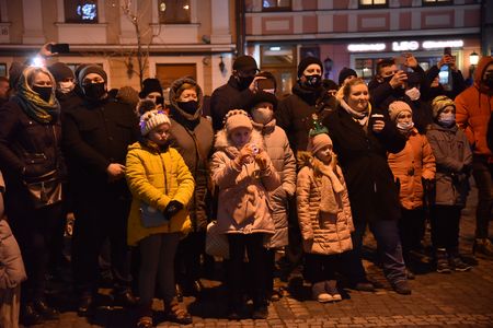 В центре Львова хор исполнил колядки на оригинальных языках разных стран мира