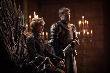 Warner Bros. планирует вернуть "Игру престолов" в виде фильма: что ждать фанатам Warner Bros. планирует вернуть "Игру престолов" в виде фильма: что ждать фанатам