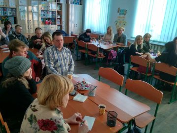 Прекратите поборы в школе: должны ли родители на собраниях давать деньги на ремонт, учебники или шторы Прекратите поборы в школе: должны ли родители на собраниях давать деньги на ремонт, учебники или шторы