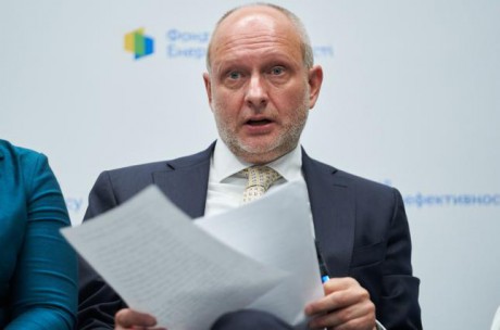 Реформа Высшего совета правосудия должна стать основой судебной реформы в Украине, - посол ЕС