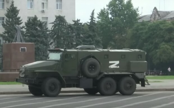 Российские оккупанты готовятся разграбить Херсон перед побегом: уже открыто призывают к мародерству Российские оккупанты готовятся разграбить Херсон перед побегом: уже открыто призывают к мародерству