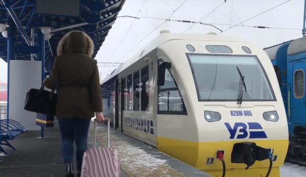 Укрзализныця запустила продажу билетов в Херсон, Мариуполь и Донецк: 3 первых рейса Укрзализныця запустила продажу билетов в Херсон, Мариуполь и Донецк: 3 первых рейса