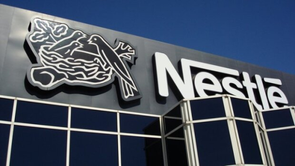 Nestlé подсовывают своим потребителям "сахарную бомбу": почему их детское питание оказалось опасным Nestlé подсовывают своим потребителям "сахарную бомбу": почему их детское питание оказалось опасным