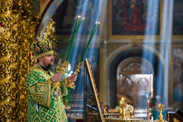 Украина празднует Святую Троицу: онлайн-трансляция богослужений
Украина празднует Святую Троицу: онлайн-трансляция богослужений