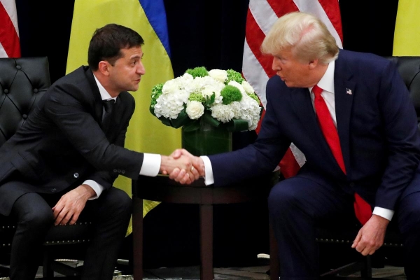 Экс-посол озвучил примерные сроки встречи Зеленского и Трампа
Экс-посол озвучил примерные сроки встречи Зеленского и Трампа