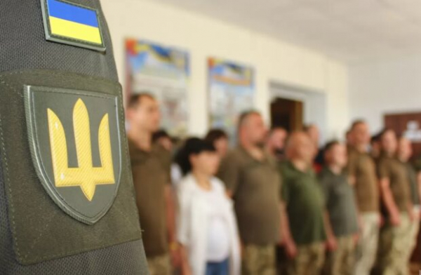 Главное за 28 июля: нардеп "Слуги народа" шикует на море, Новая Почта объявила о скидке, а военкомы украли парня Главное за 28 июля: нардеп "Слуги народа" шикует на море, Новая Почта объявила о скидке, а военкомы украли парня