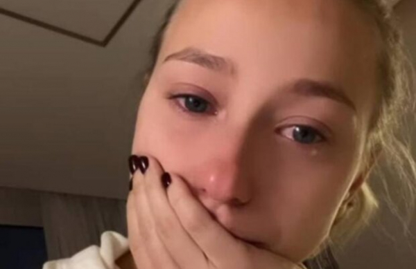 Жена Виктора Павлика Катя Репяхова осталась одна с ребенком: "Я на фервексе..." Жена Виктора Павлика Катя Репяхова осталась одна с ребенком: "Я на фервексе..."