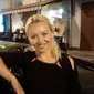 
Зеленский наступает на "пеньки Януковича"
 