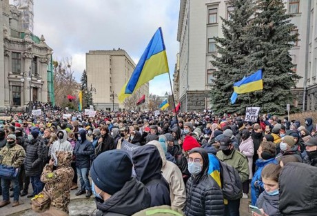 Под ОП началась акция "Справедливость Стерненко - справедливость всем!" Под ОП началась акция "Справедливость Стерненко - справедливость всем!"