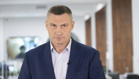 Во дворы некоторых районов столицы попали снаряды, - Кличко Во дворы некоторых районов столицы попали снаряды, - Кличко