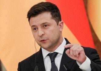 Зеленский отреагировал на жуткие теракты в Афганистане
Зеленский отреагировал на жуткие теракты в Афганистане