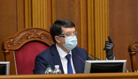 У Раді коронавірусом захворіли понад 10 депутатів, - Разумков У Раді коронавірусом захворіли понад 10 депутатів, - Разумков