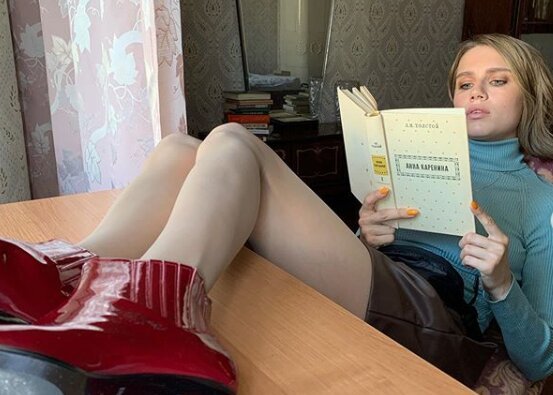 Звезда "Папиных дочек" снялась в откровенной фотосессии для мужского глянца - мама не одобрит Звезда "Папиных дочек" снялась в откровенной фотосессии для мужского глянца - мама не одобрит