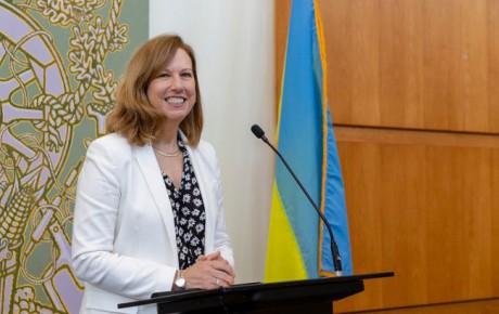 Реформа СБУ является ключевым шагом для вступления Украины в НАТО, - Квин Реформа СБУ является ключевым шагом для вступления Украины в НАТО, - Квин
