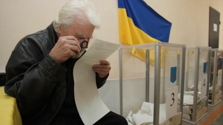 По данным независимого экзит-пола на 87-м округе два лидера гонки По данным независимого экзит-пола на 87-м округе два лидера гонки