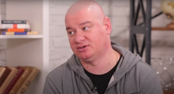 Евгений Кошевой из Квартала превратился в Катю Осадчую: "Одна бумага на голове" Евгений Кошевой из Квартала превратился в Катю Осадчую: "Одна бумага на голове"