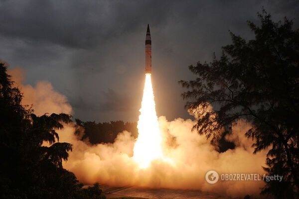 США показали термоядерный удар по Москве мощностью в 100 мегатонн
США показали термоядерный удар по Москве мощностью в 100 мегатонн