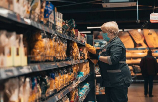 Сахар, масло и хлеб: что будет с ценами на продукты в Украине осенью