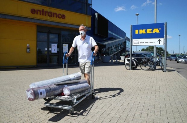 IKEA с третьего раза открывает магазин в Украине, несмотря на скандал с вырубкой Карпат IKEA с третьего раза открывает магазин в Украине, несмотря на скандал с вырубкой Карпат