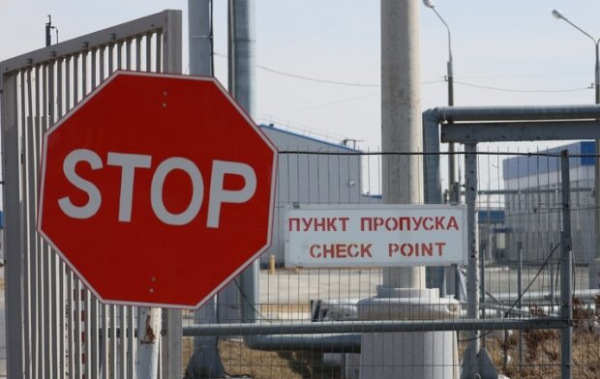 "Всем плевать": командир РДК рассказал о дырявой границе рф с ржавой проволокой "Всем плевать": командир РДК рассказал о дырявой границе рф с ржавой проволокой