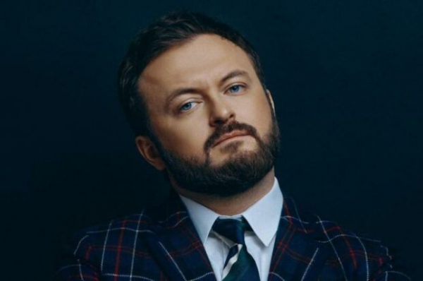 Дзидзьо впервые заговорил о разводе и изменах бывшей жене Slavia: "Это правильное решение" Дзидзьо впервые заговорил о разводе и изменах бывшей жене Slavia: "Это правильное решение"