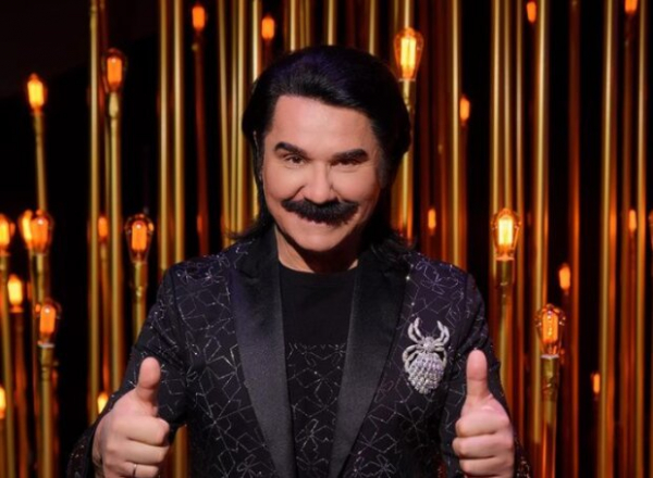 Усатый создатель "Крещатика" заставил попотеть Дзидзьо и Олю Полякову в шоу "Маска" - "Зибров – Поросенок!" Усатый создатель "Крещатика" заставил попотеть Дзидзьо и Олю Полякову в шоу "Маска" - "Зибров – Поросенок!"