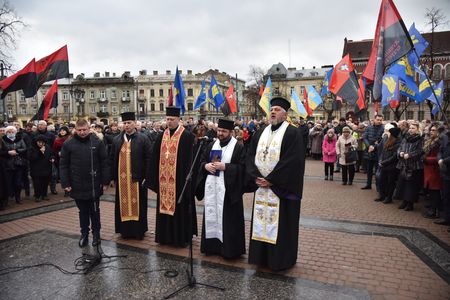 Во Львове отметили 113-ю годовщину со дня рождения Степана Бандеры Во Львове отметили 113-ю годовщину со дня рождения Степана Бандеры