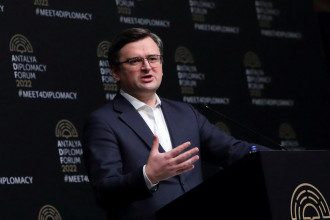 Только Украина будет определять, когда и как закончится война - Кулеба
Только Украина будет определять, когда и как закончится война - Кулеба