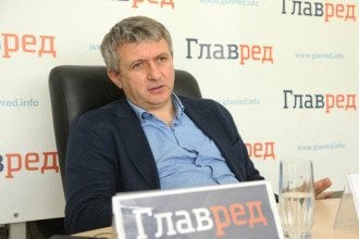 Эксперт рассказал, чем для "слуг народа" закончатся "наезды" на Кличко
