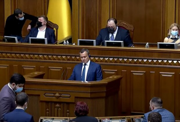 Нардепы не смогут попасть в Раду без сертификатов и экспресс-тестов: почувствуют себя в шкуре простых украинцев Нардепы не смогут попасть в Раду без сертификатов и экспресс-тестов: почувствуют себя в шкуре простых украинцев