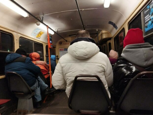 Могут ли вам выписать повестку прямо в маршрутке и что с этим делать: полезные советы