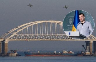 Удар Украины по Крымскому мосту: Арестович оценил вероятность уничтожения эстакады
Удар Украины по Крымскому мосту: Арестович оценил вероятность уничтожения эстакады